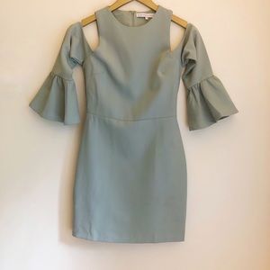 Gorgeous bell sleeve dress